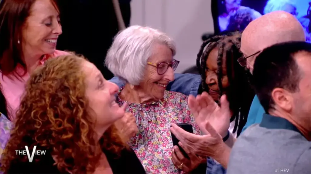 Whoopi Goldberg takes a selfie with a 91-year-old fan on 'The View' set